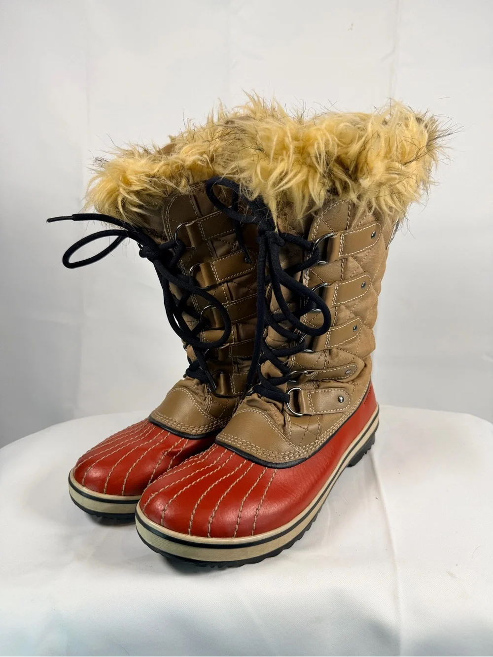 SOREL Women’s Size 9 Tall Boots Waterproof Lace-Up Winter Style Lined Vegan Fur